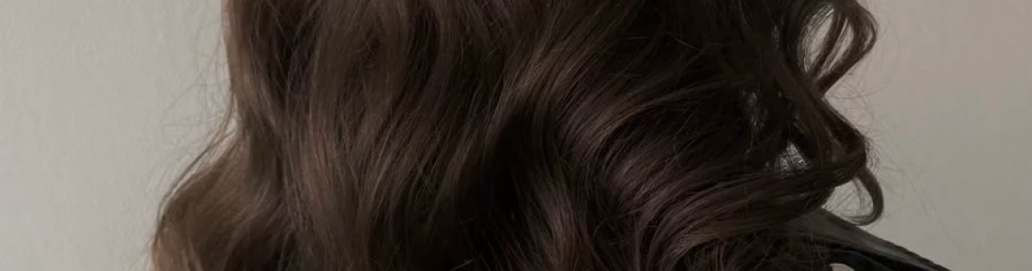 Тонке волосся - що робити: причини, догляд, засоби та зачіски