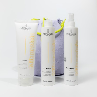 Набір для сухого та кучерявого волосся з молочними протеїнами Envie Sublime Milk з косметичкою у подарунок Envie Violet