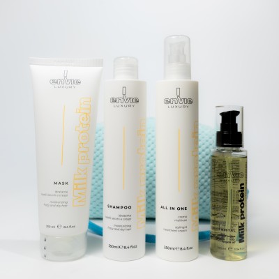 Набір для пористого, сухого та кучерявого волосся Envie Sublime Milk з косметичкою у подарунок Envie Blue